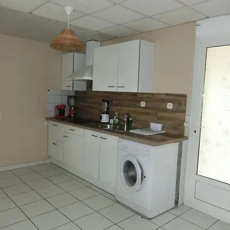 Coquet T2 En Pavillon Apartment Coursan